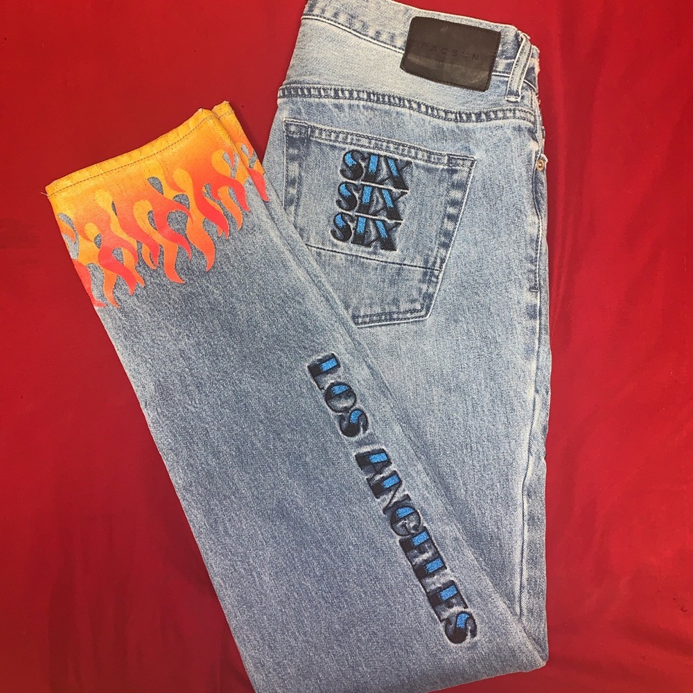 Size 32 custom passin jeans